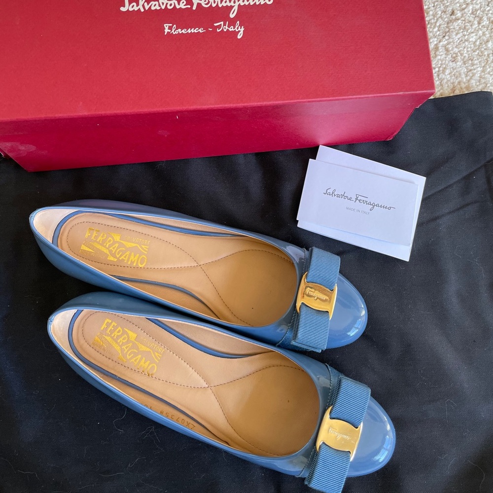 Salvatore Ferragamo Patent Varina Flats US8
